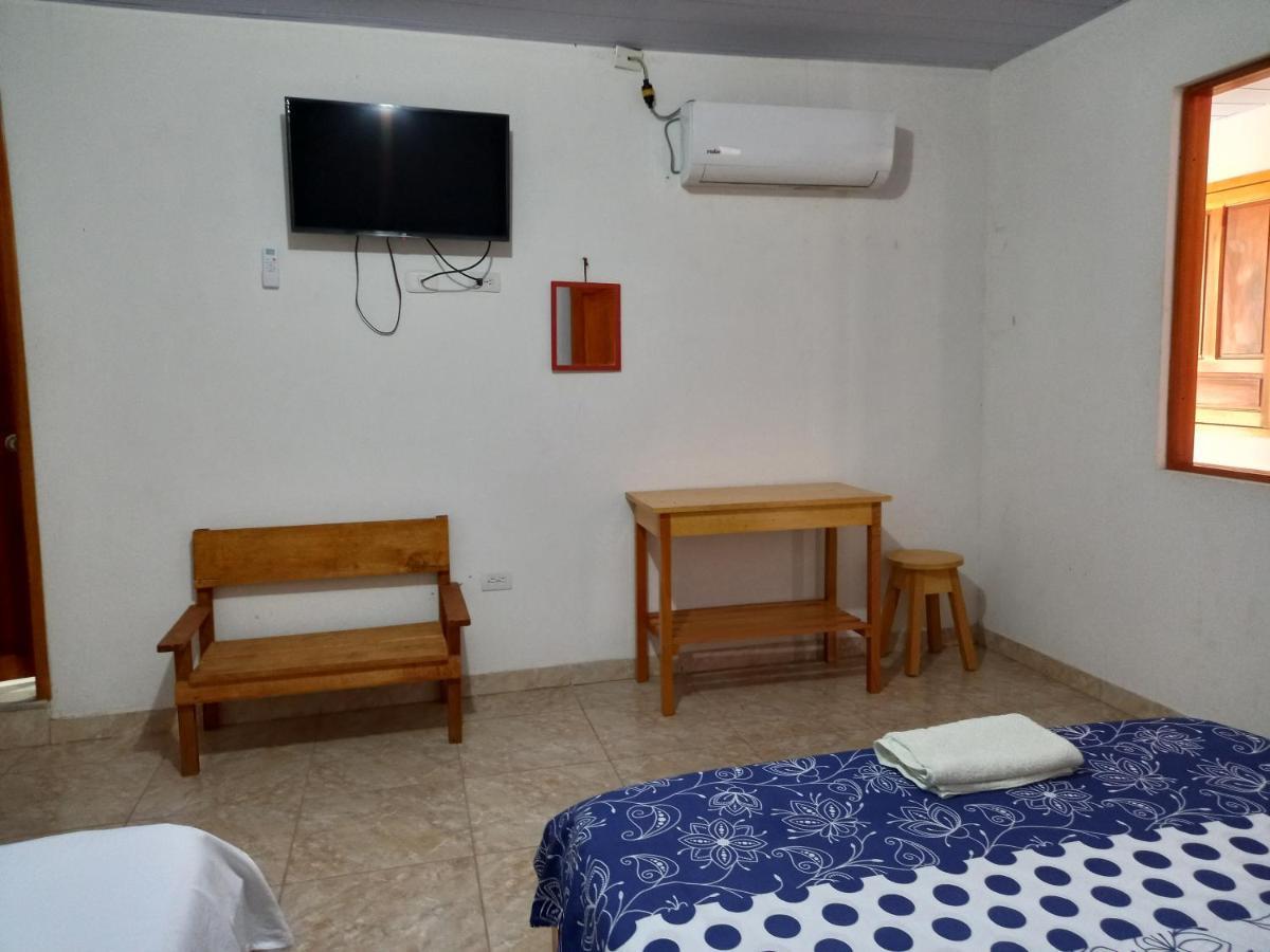 Hotel Chafo Leticia Exterior photo